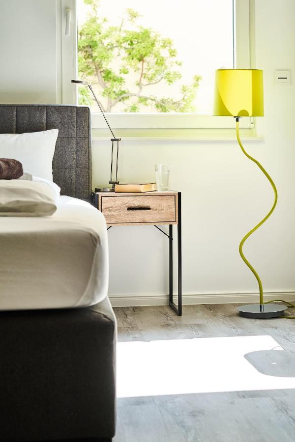 Primera Zimmer Mit Gemeinschaftsbad Singen Esterno foto