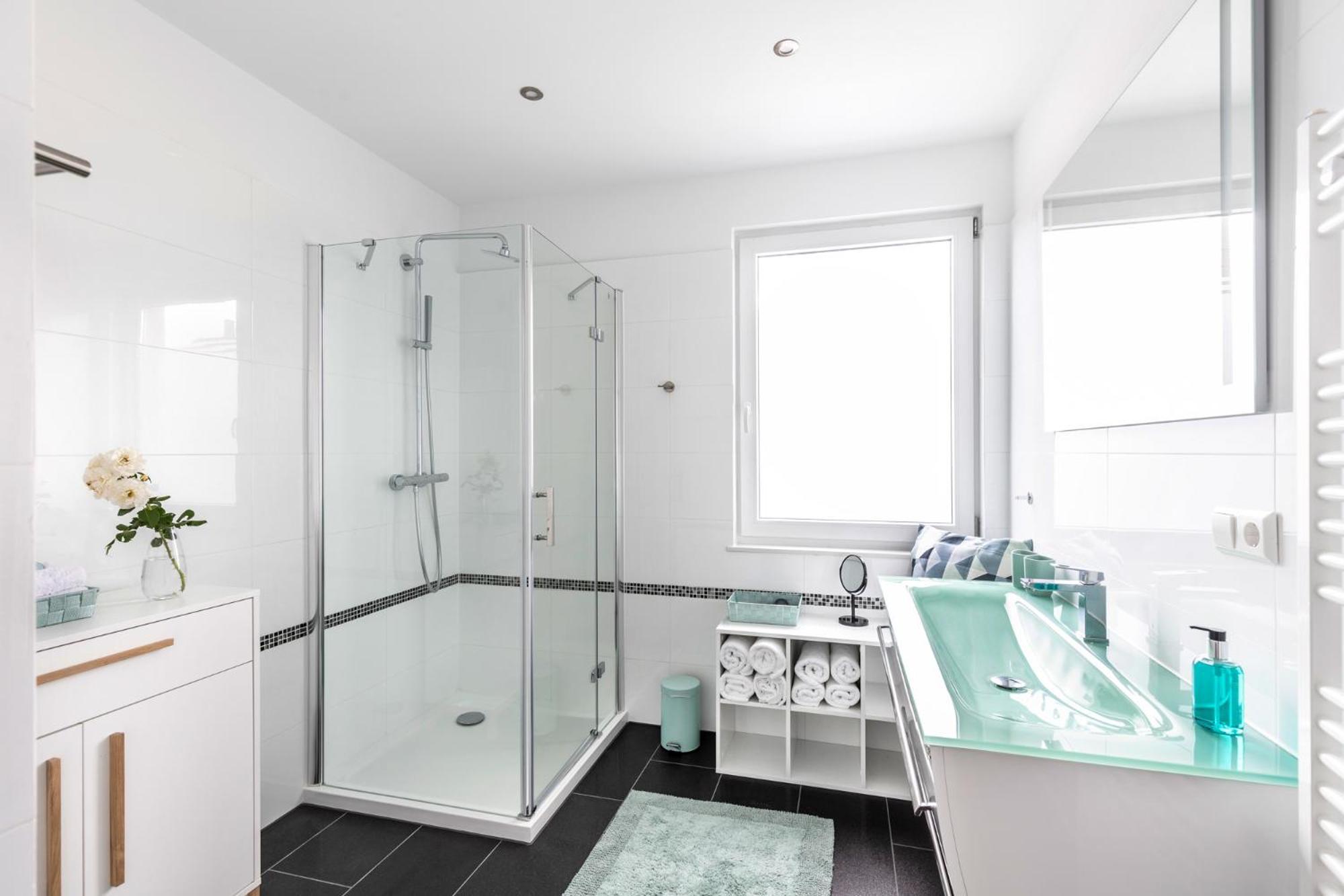 Primera Zimmer Mit Gemeinschaftsbad Singen Esterno foto