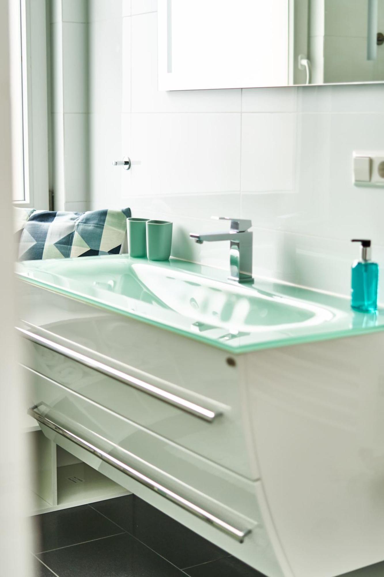 Primera Zimmer Mit Gemeinschaftsbad Singen Esterno foto