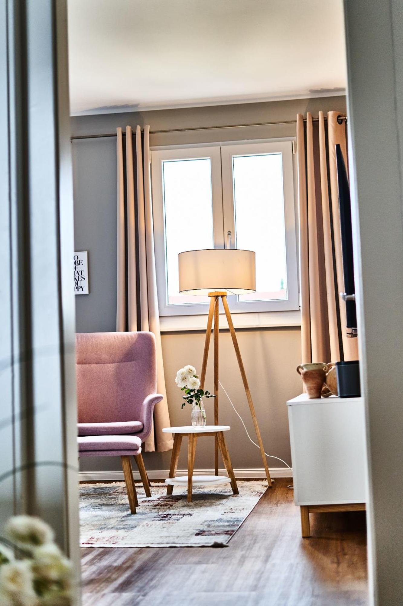 Primera Zimmer Mit Gemeinschaftsbad Singen Esterno foto