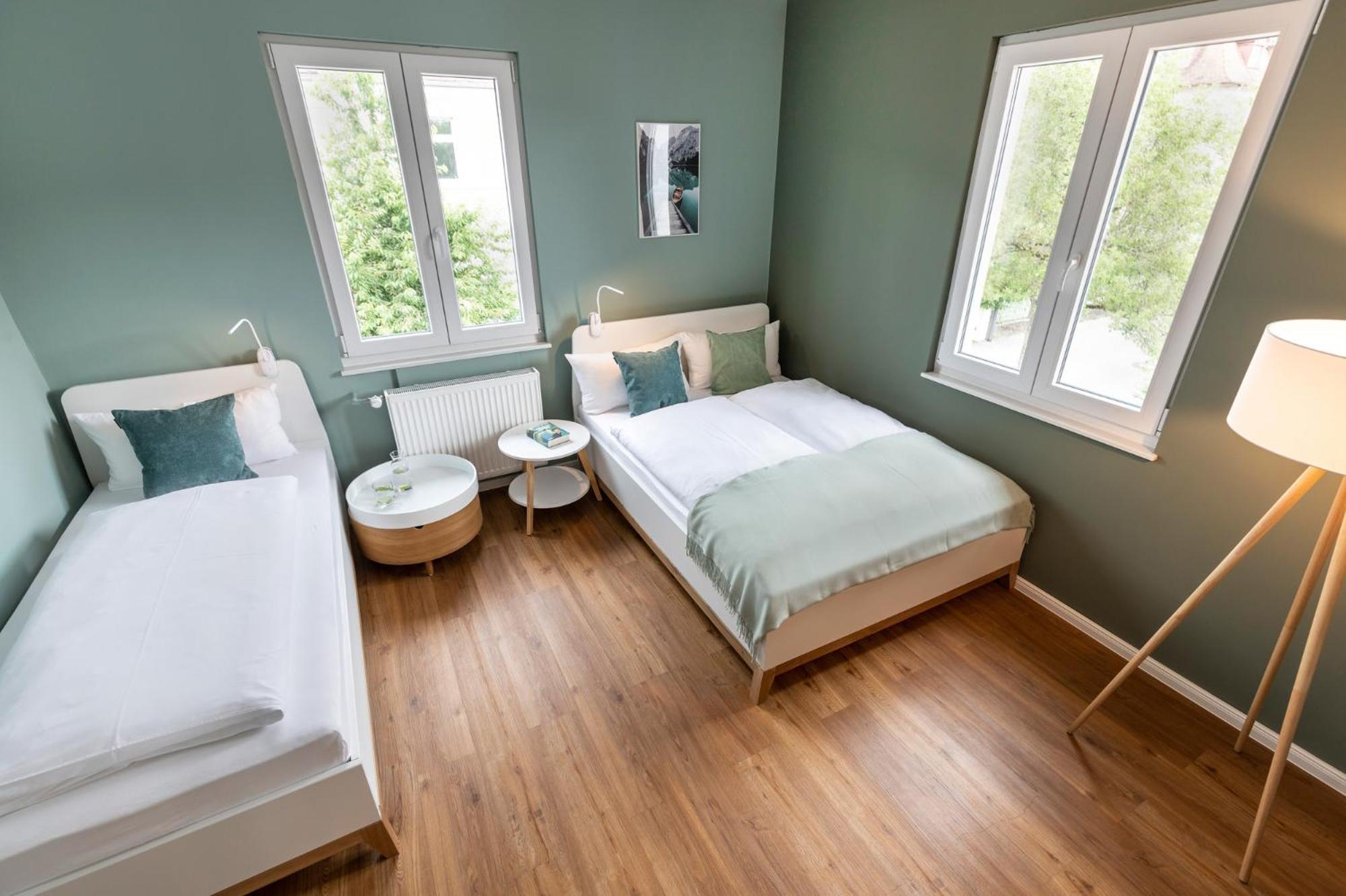 Primera Zimmer Mit Gemeinschaftsbad Singen Esterno foto