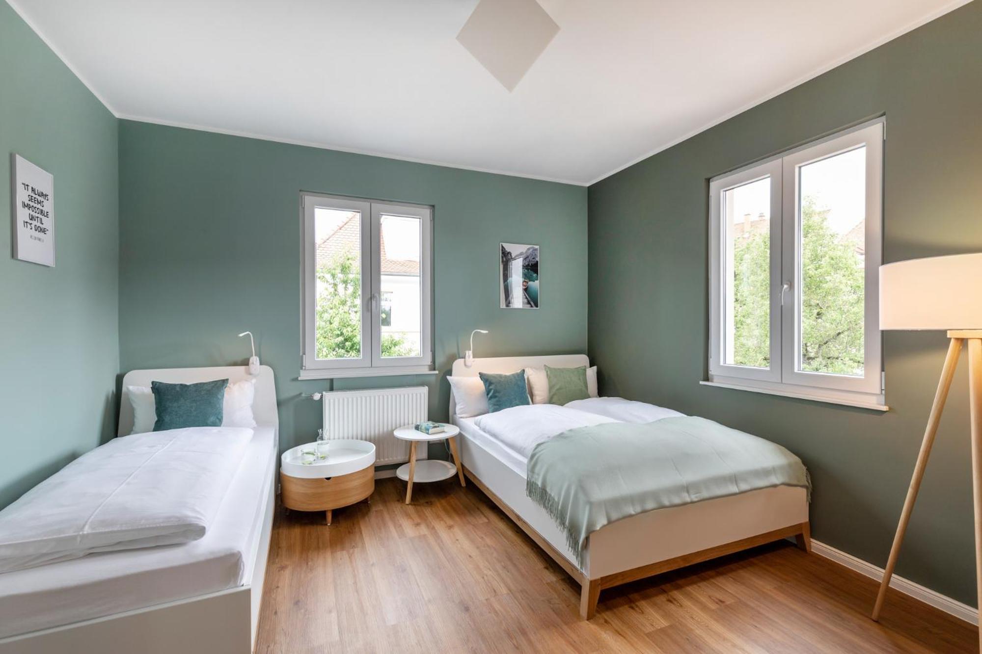 Primera Zimmer Mit Gemeinschaftsbad Singen Esterno foto